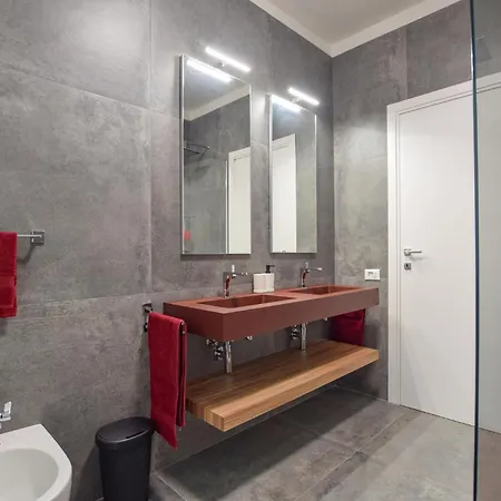 Splendida Casa In Corsanico Casa de Férias Massarosa